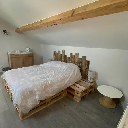 Chambre Privative Chez Toutoune Fontainebrux Bagian luar foto